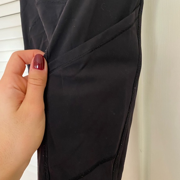 Lululemon size 4 black leggings with colored waist - Picture 7 of 7